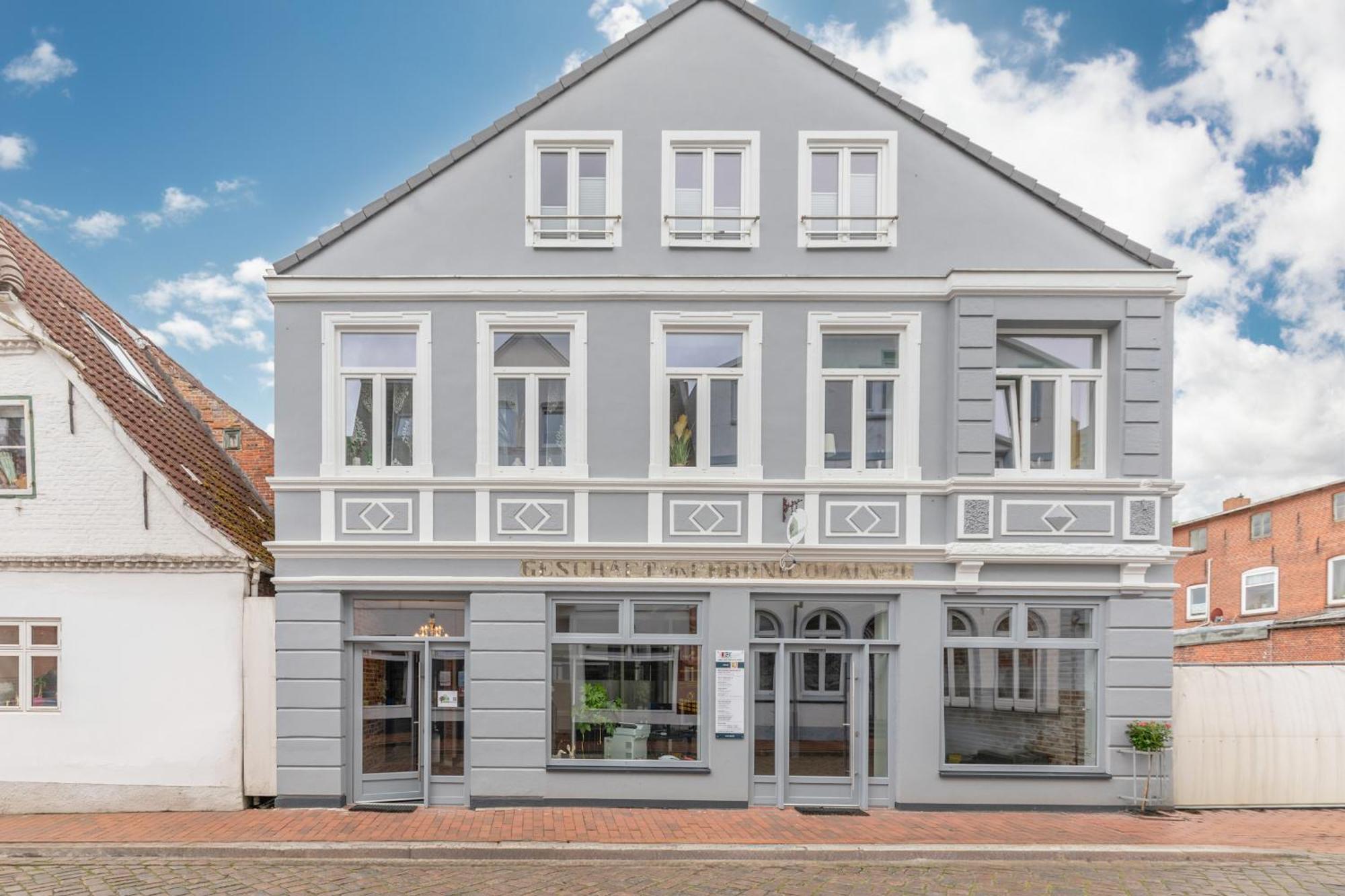 Buchenheinrich Berthas Groeoen Stuuv Apartment Garding Exterior photo